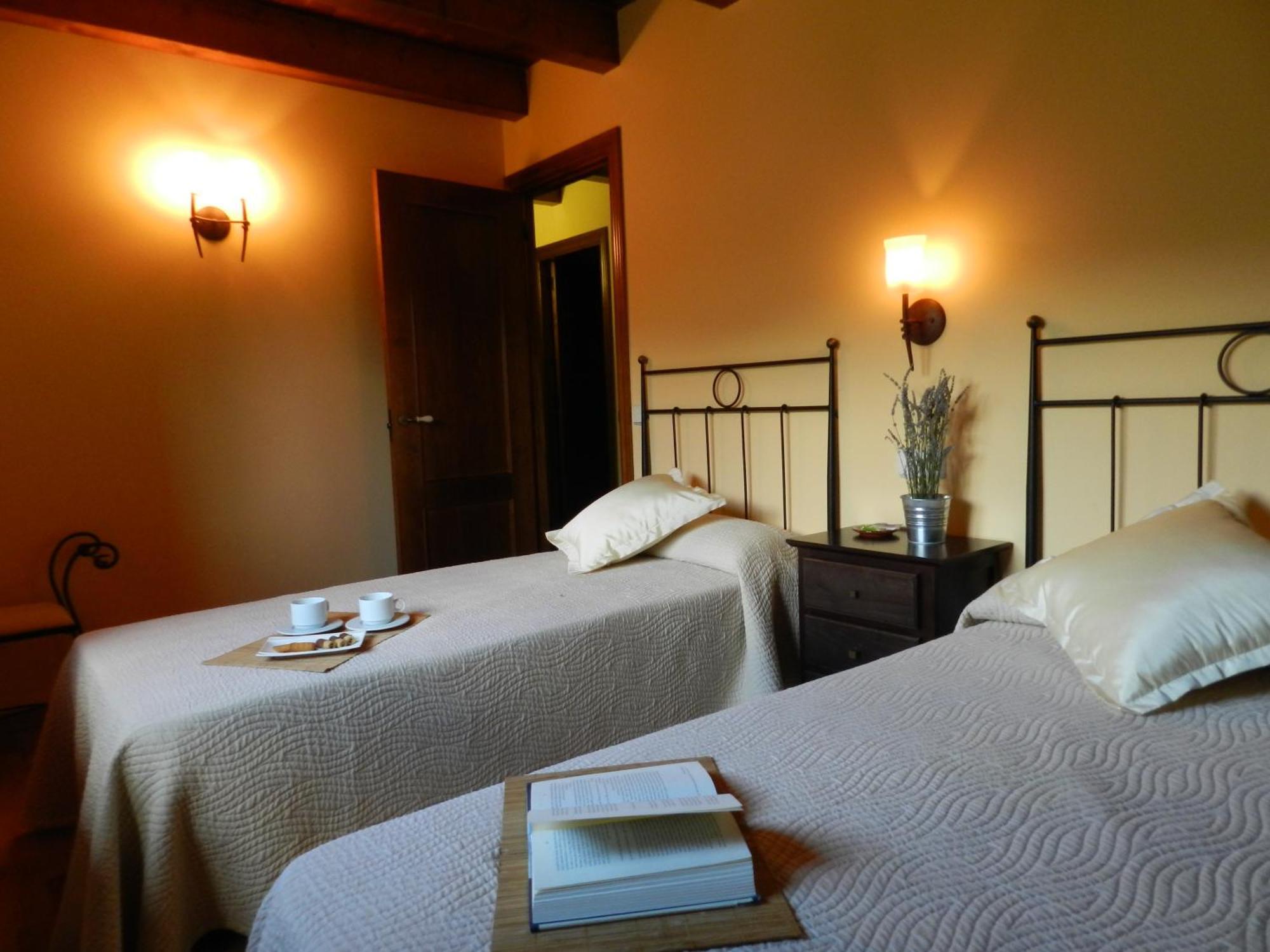 Apartaments El Tossalet Bonansa Bagian luar foto