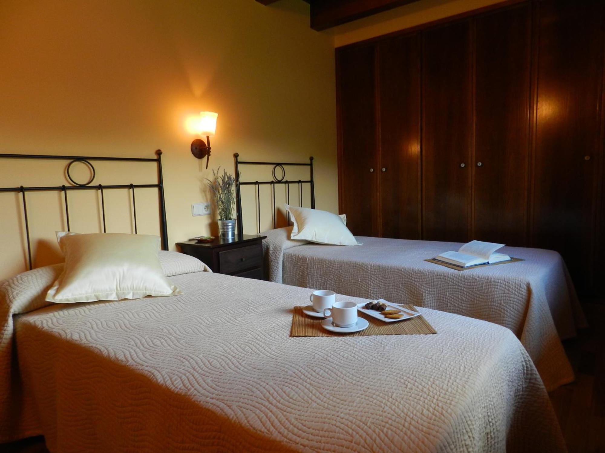 Apartaments El Tossalet Bonansa Bagian luar foto